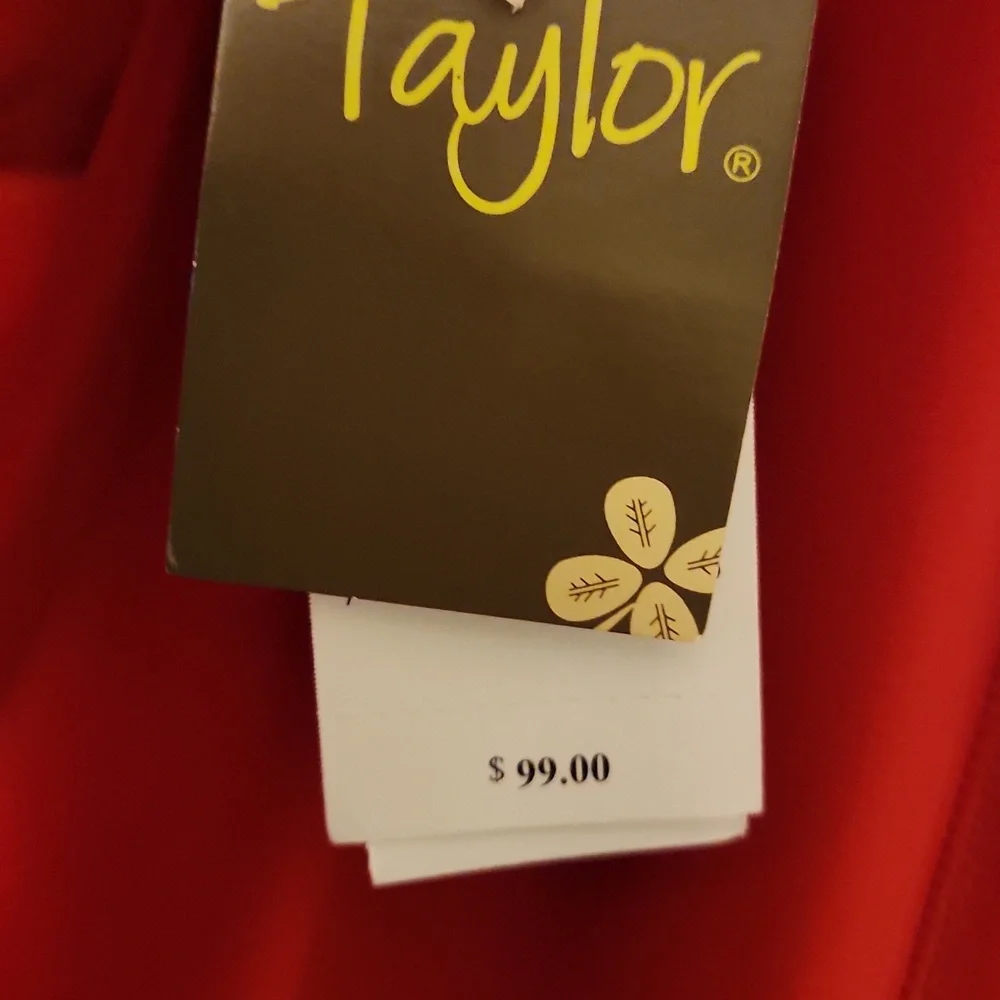 NWT Taylor Red Sheath Dress Bateau Neck 3/4 Sleeve - Picture 2 of 4